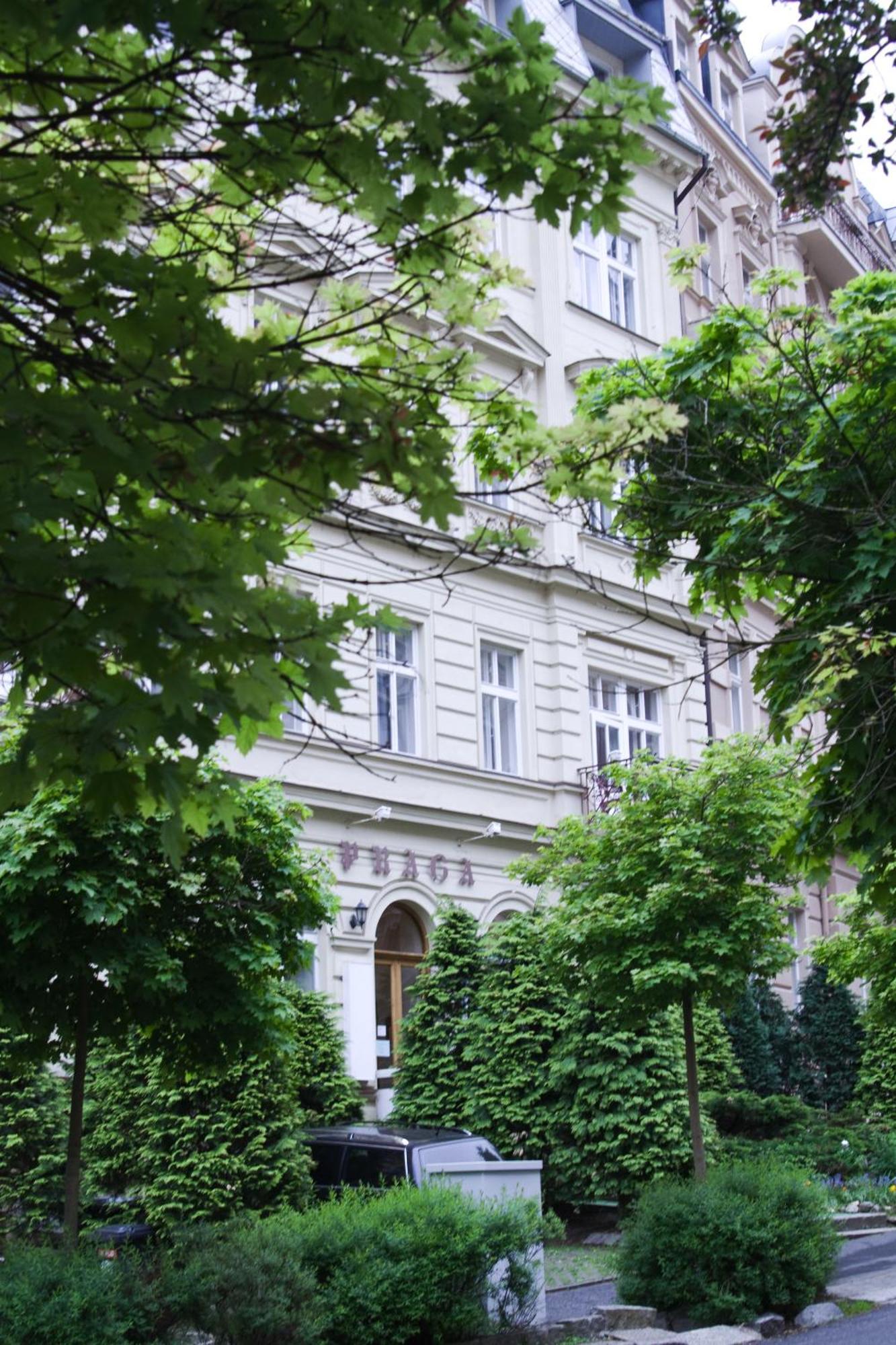 Hotel Praga Karlovy Vary Exterior photo