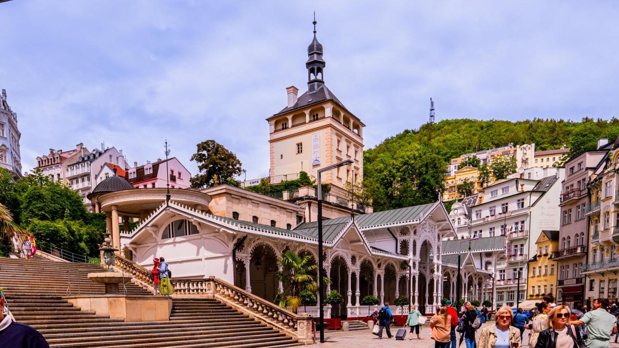 Hotel Praga Karlovy Vary Exterior photo