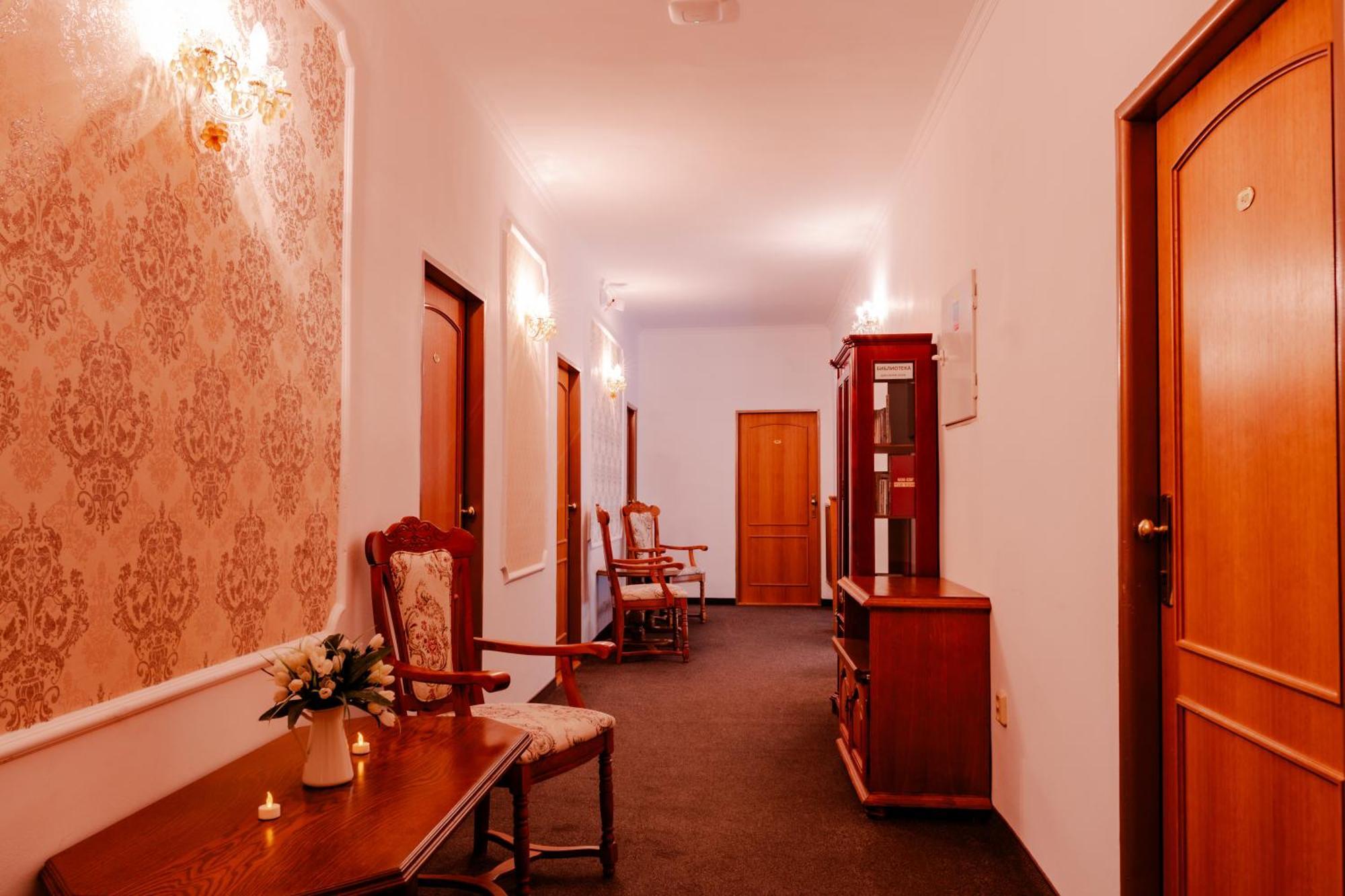 Hotel Praga Karlovy Vary Exterior photo